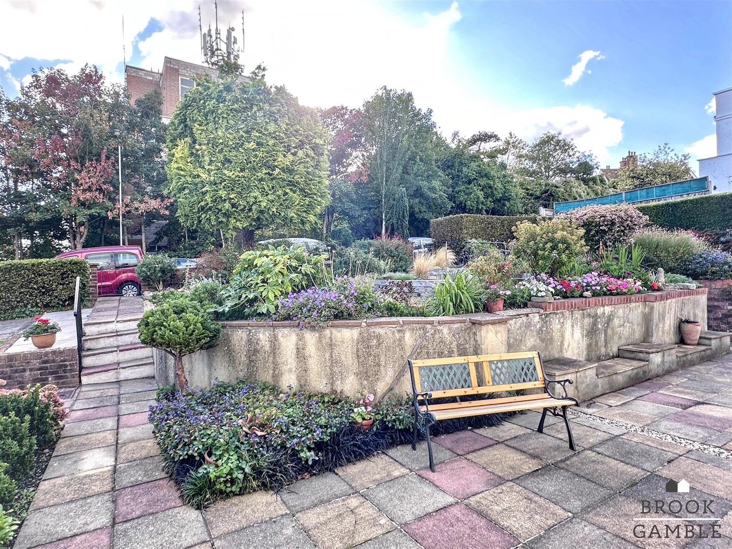 3 Bedroom House. 10 St. Annes Road in Eastbourne,  24